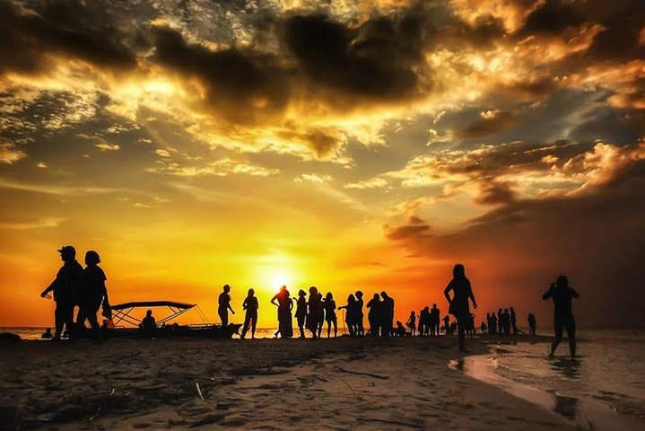 Pôr do Sol na ponta do cururu